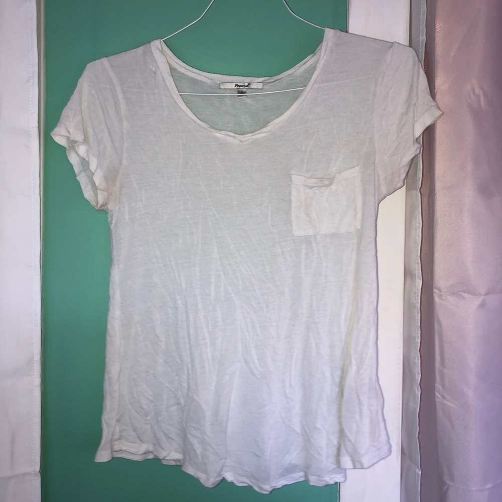 Cute, comfy white t-shirt